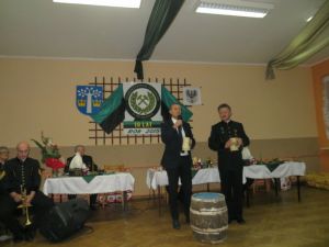 Powiększ
